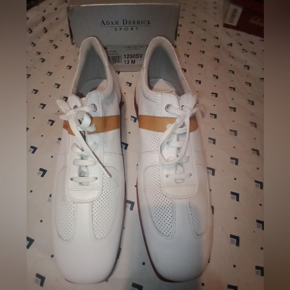 To Boot New York Adam Derrick Low-Top Sneakers! ( Size 13M